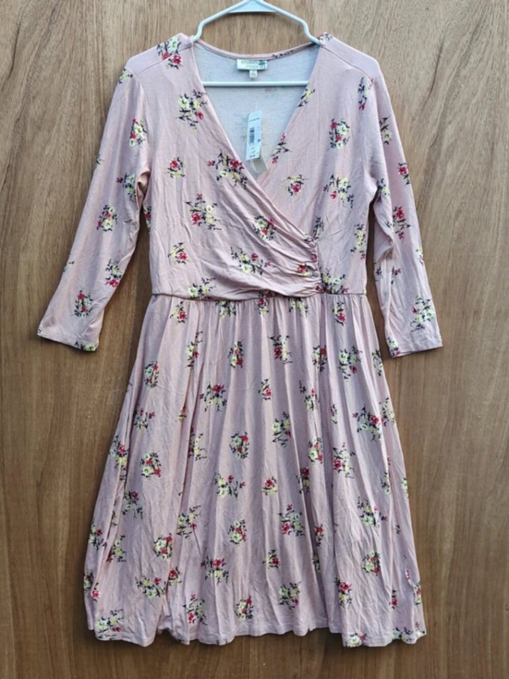 Studio Floral Pink Botton Wrap Dress Size M NWT